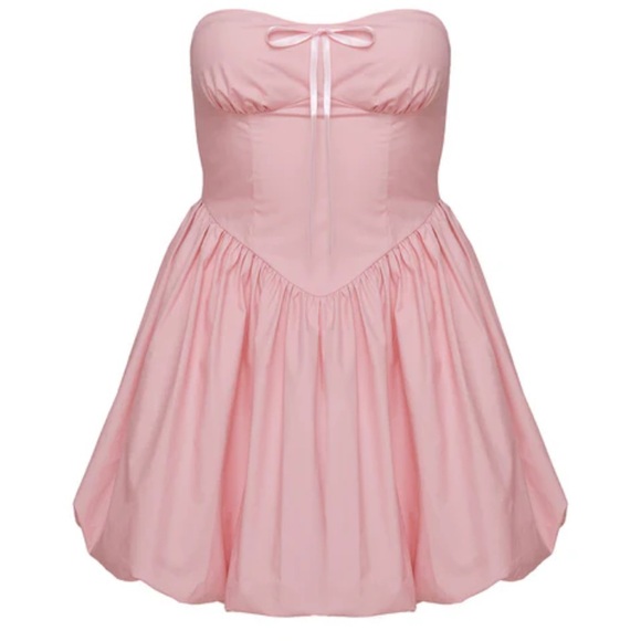 Princess Polly Dresses & Skirts - NWT Princess Polly Melania Bubble Hem Mini Dress